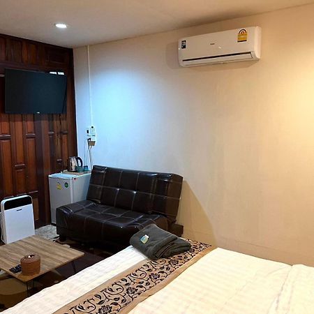 Binlar Guesthouse 프라 나콘 시 아유타야 외부 사진